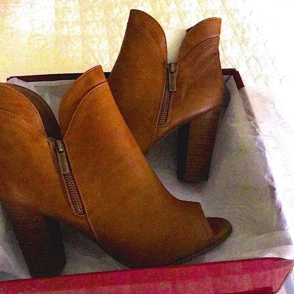 NBW Woman’s Breckells booties